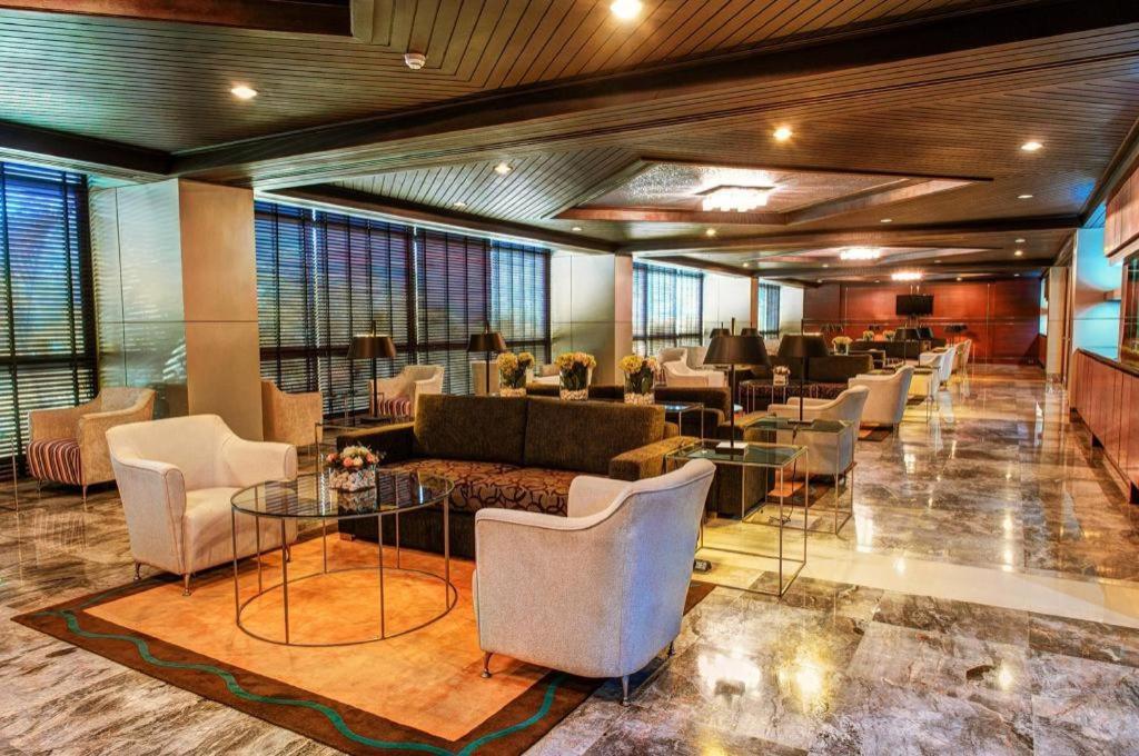 Ambassador City Jomtien Pattaya - Ocean Wing Hotel Na Chom Thian Buitenkant foto